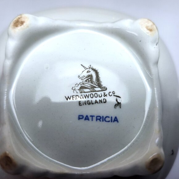 Wedgwood & CO. Footed Creamer Patricia Floral Milk Pitcher Dinnerware - Picture 9 of 10